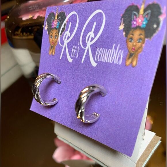 Silver Costume Twisted Rope Oval Stud Half Hoop Earrings 1/2 in.EUC - Picture 2 of 6